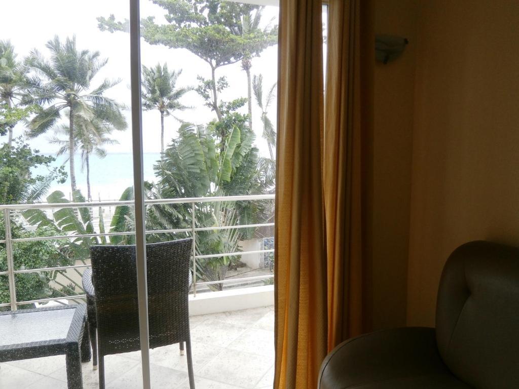 Balabag  Beachcomber Resort מראה חיצוני תמונה