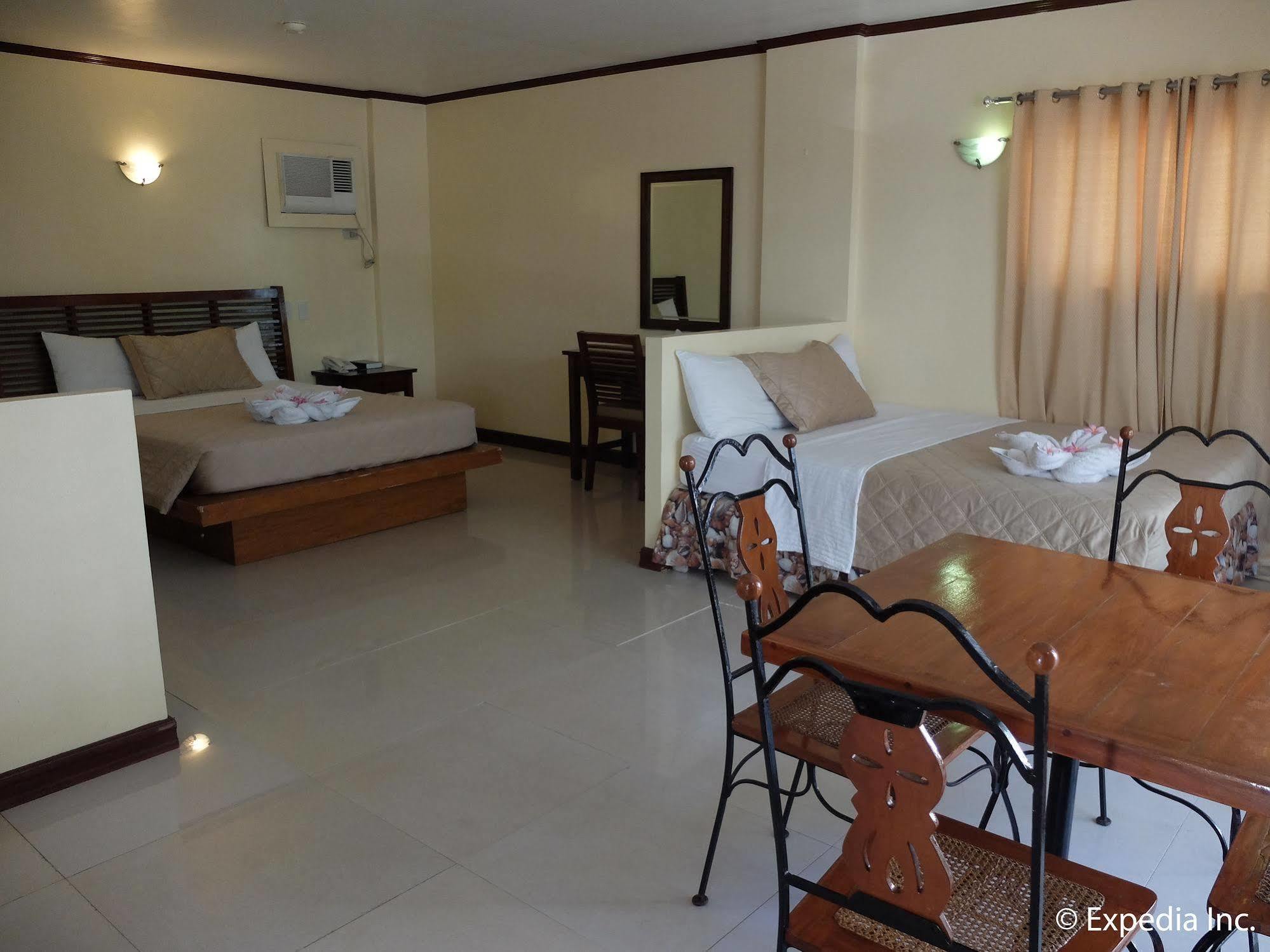 Balabag  Beachcomber Resort מראה חיצוני תמונה